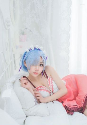 秘书调教play高h_BD英语免费全集观看