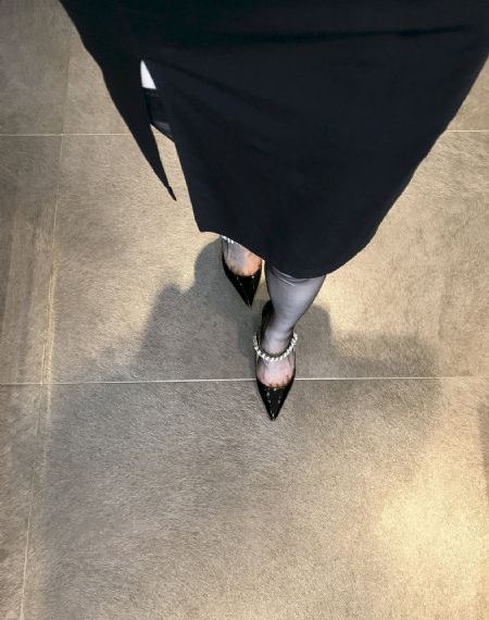 丰满人妇被老师侵犯在线播放_剧情片免费播放