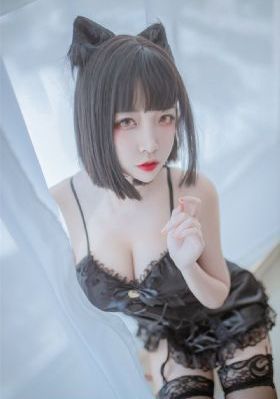 美女挨操_720日韩电影在线