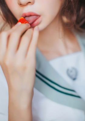 漂亮的女老师电影_BD免费观看最新